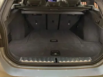 BMW 330 i Touring xDrive M Sport ACC HiFi Kamera