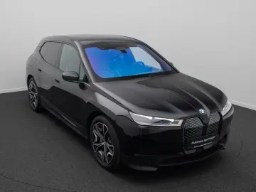 BMW iX xD40 SkyLounge H K 360  Laser ACC DAB 22Zoll