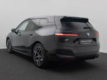 BMW iX xD40 SkyLounge H K 360  Laser ACC DAB 22Zoll