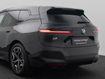 BMW iX xD40 SkyLounge H K 360  Laser ACC DAB 22Zoll