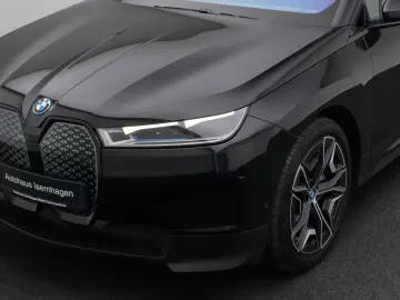 BMW iX xD40 SkyLounge H K 360  Laser ACC DAB 22Zoll