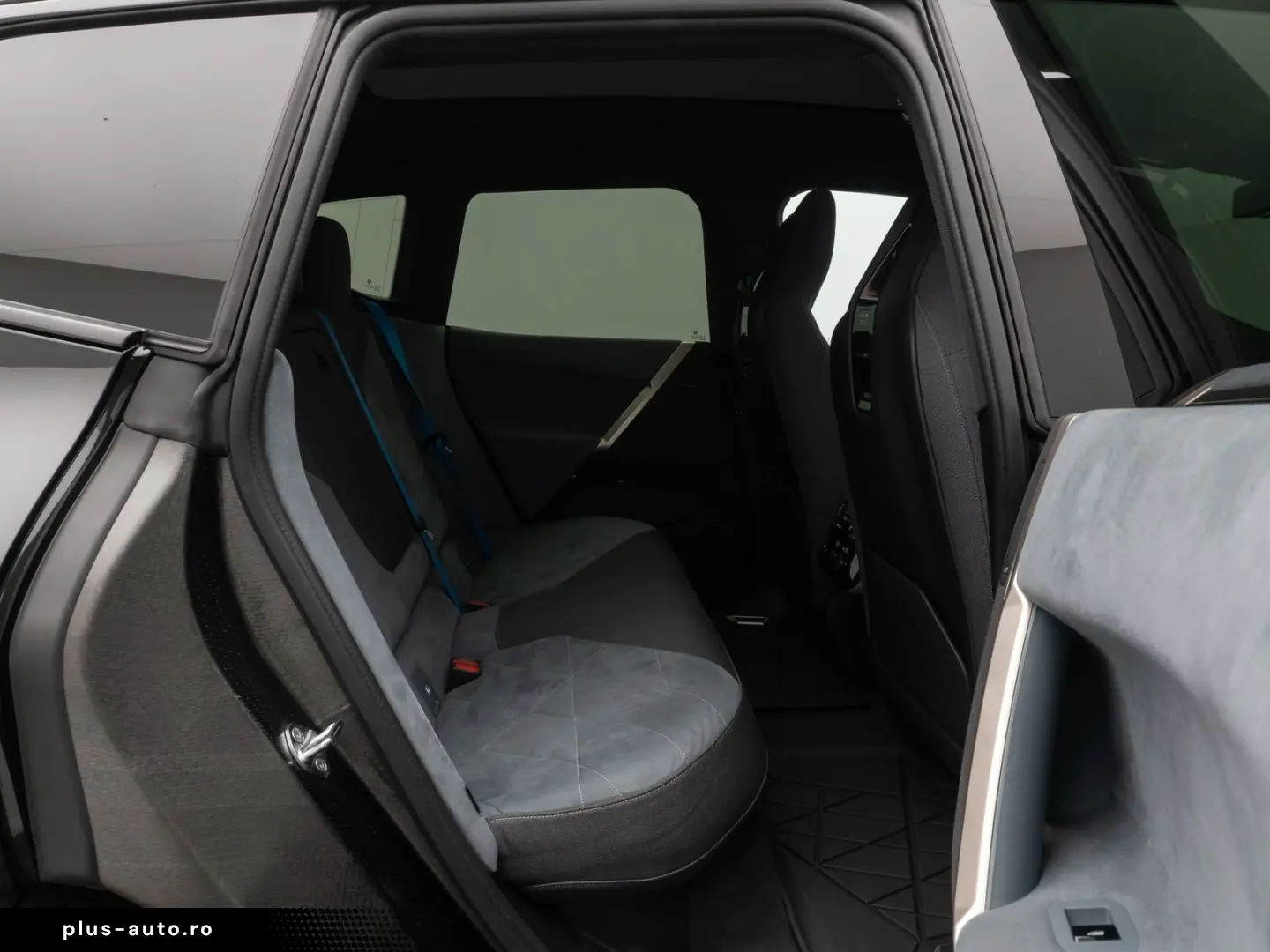 BMW iX xD40 SkyLounge H K 360  Laser ACC DAB 22Zoll