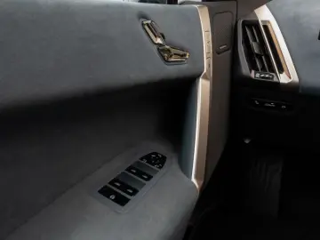 BMW iX xD40 SkyLounge H K 360  Laser ACC DAB 22Zoll