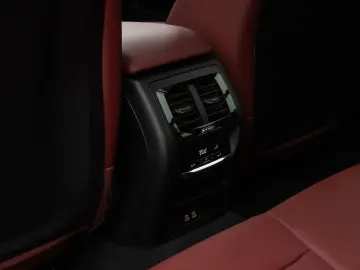 BMW X3 xD30e Laser 360  HUD DAB HiFi Komfort Sport