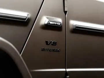 Mercedes-Benz G 63 AMG MY 2026 CITRIN MAGNO BEIGE