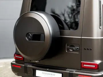 Mercedes-Benz G 63 AMG MY 2026 CITRIN MAGNO BEIGE