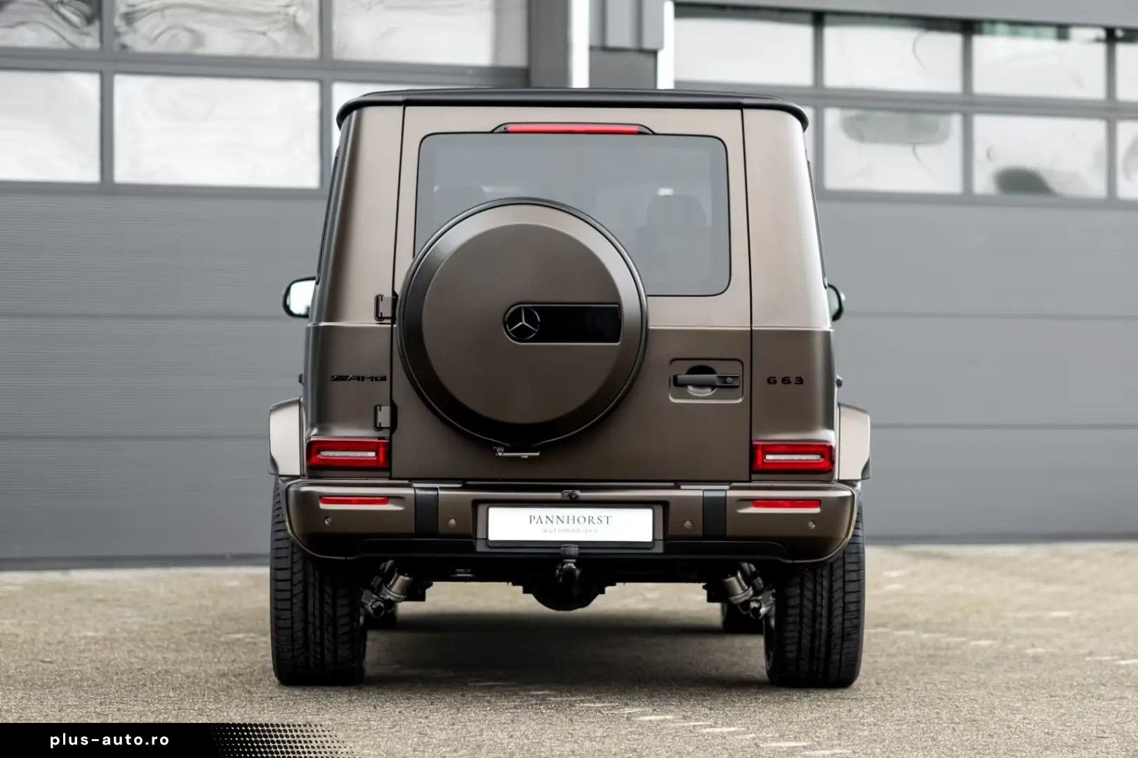 Mercedes-Benz G 63 AMG MY 2026 CITRIN MAGNO BEIGE