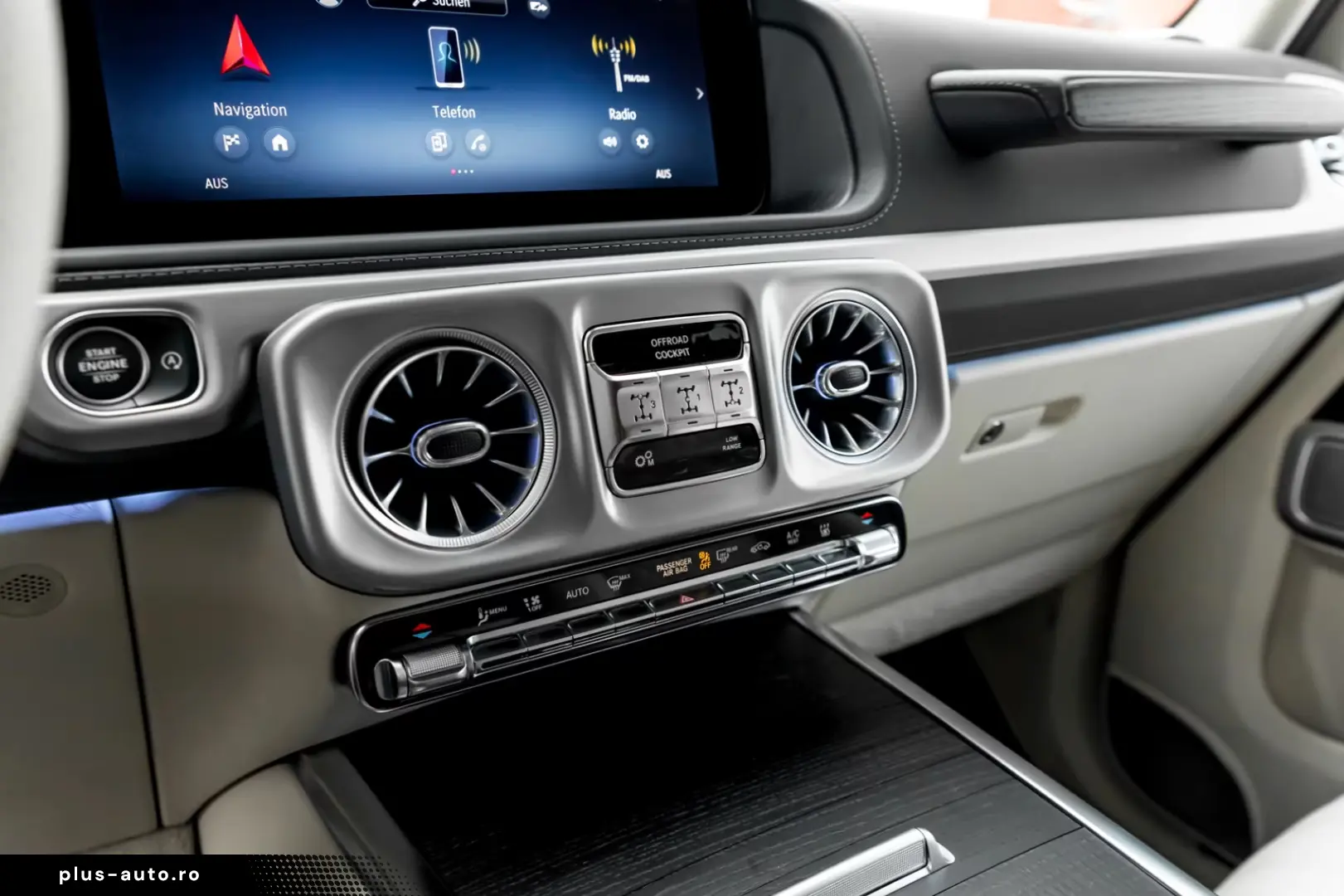 Mercedes-Benz G 63 AMG MY 2026 CITRIN MAGNO BEIGE