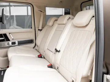 Mercedes-Benz G 63 AMG MY 2026 CITRIN MAGNO BEIGE