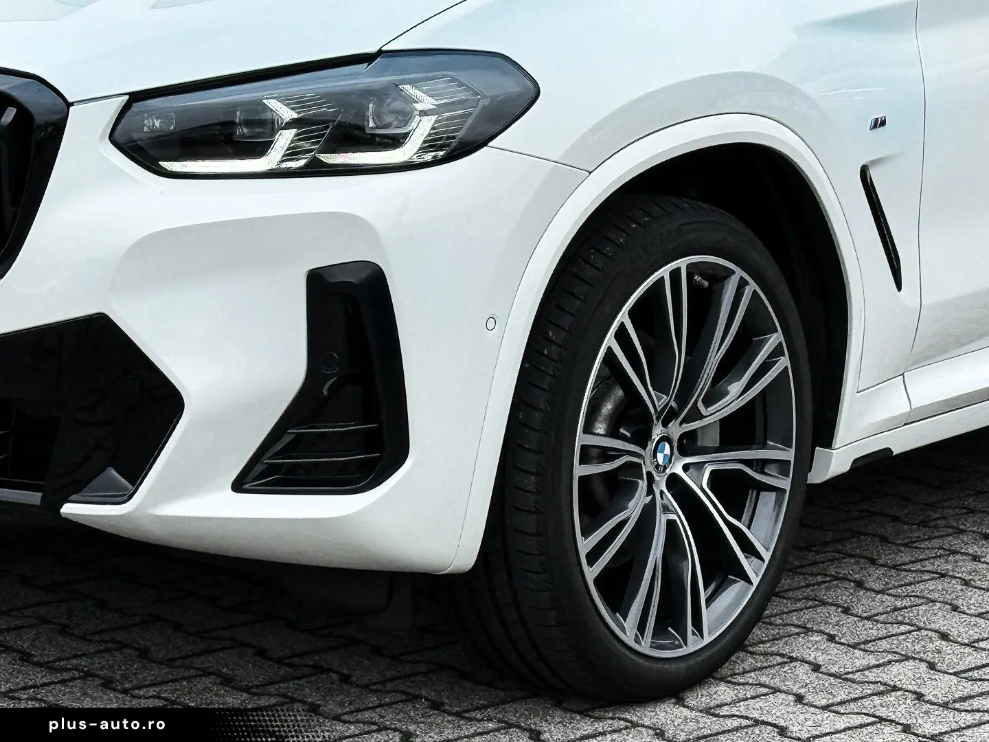 BMW X3 xDrive30d M-Sport AHK FLA DAB RFK adpt.FW Mem