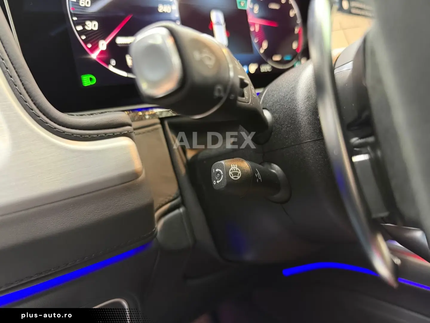 Mercedes-Benz G 63 AMG  MY26 DARKOLIVE   BROWN