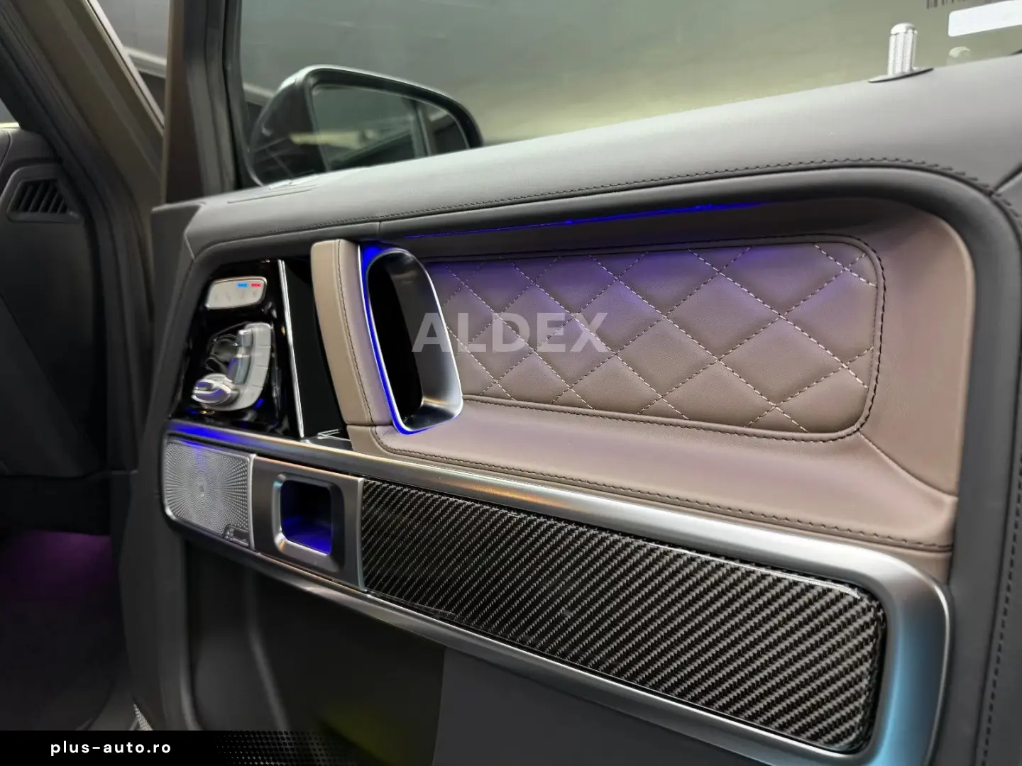 Mercedes-Benz G 63 AMG  MY26 DARKOLIVE   BROWN