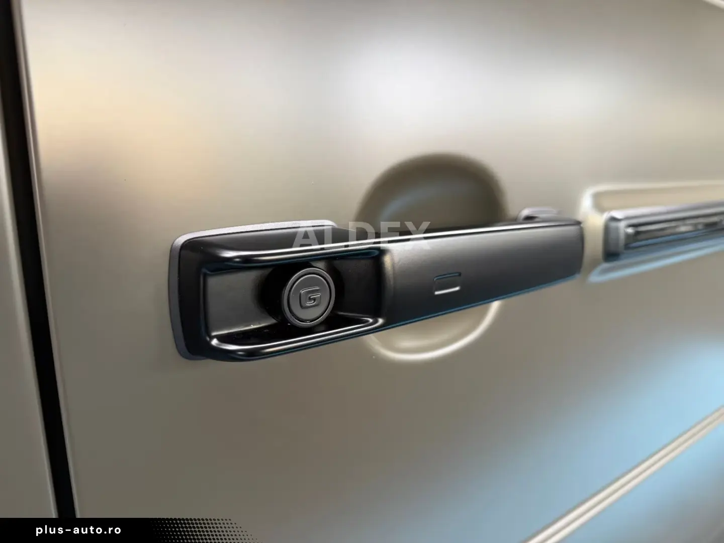 Mercedes-Benz G 63 AMG  MY26 DARKOLIVE   BROWN