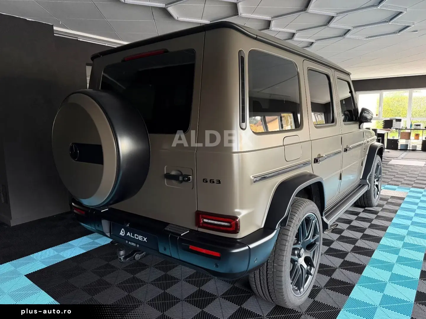 Mercedes-Benz G 63 AMG  MY26 DARKOLIVE   BROWN