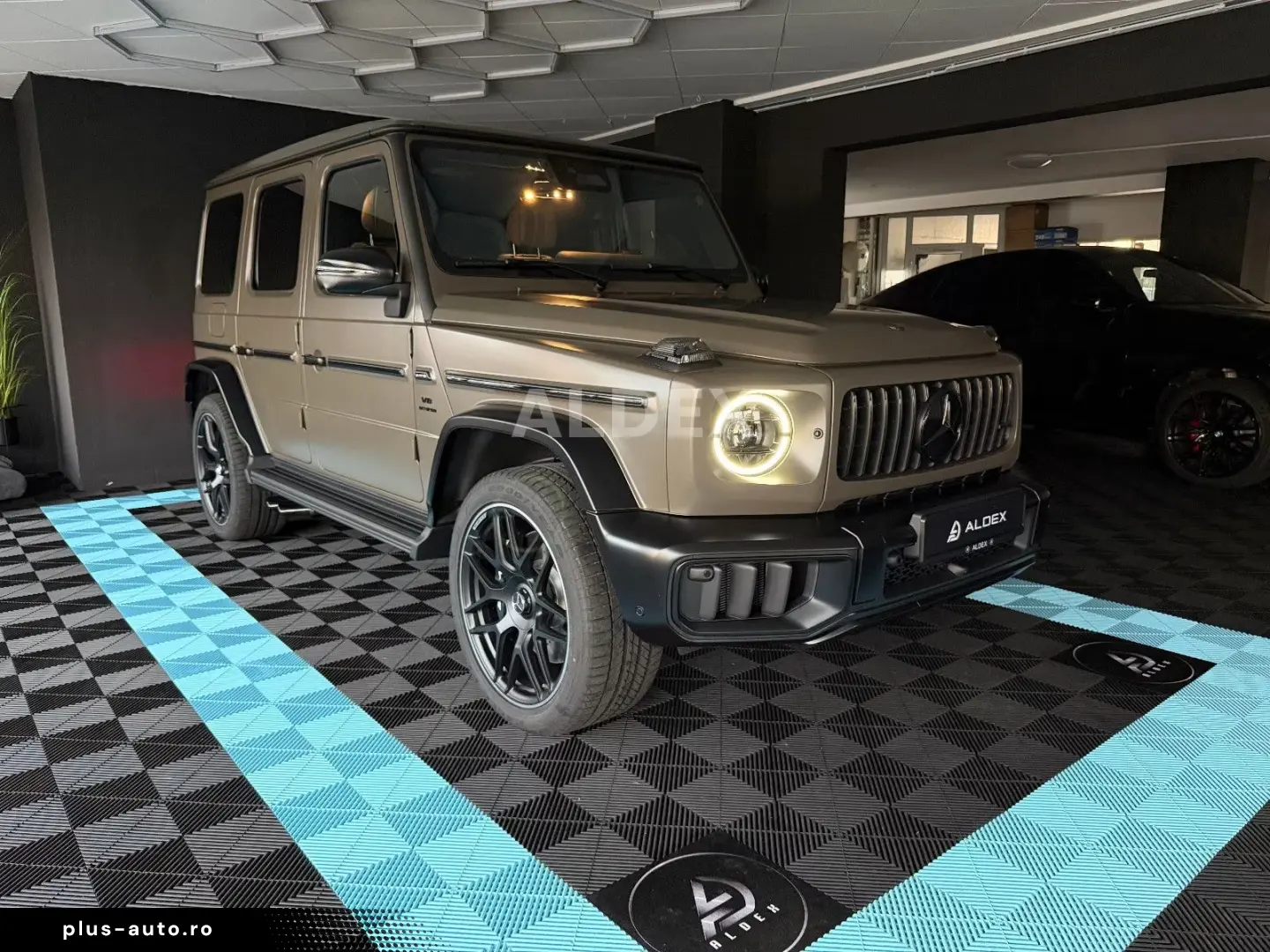 Mercedes-Benz G 63 AMG  MY26 DARKOLIVE   BROWN