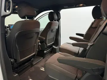 MERCEDES-BENZ V 300 d 4Matic AMG  LINE 19 LANG AHK 6&hellip;