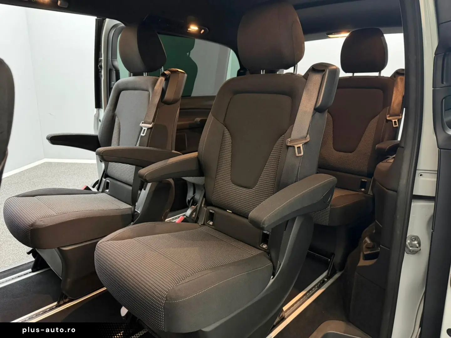 MERCEDES-BENZ V 300 d 4Matic AMG  LINE 19 LANG AHK 6&hellip;