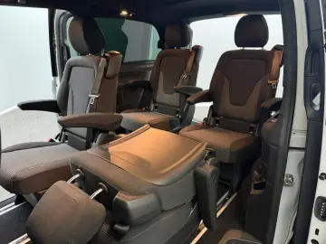MERCEDES-BENZ V 300 d 4Matic AMG  LINE 19 LANG AHK 6&hellip;