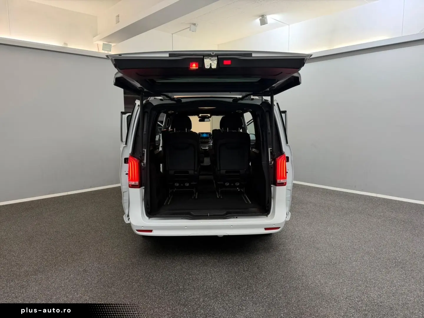 MERCEDES-BENZ V 300 d 4Matic AMG  LINE 19 LANG AHK 6&hellip;