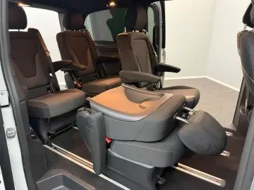 MERCEDES-BENZ V 300 d 4Matic AMG  LINE 19 LANG AHK 6&hellip;