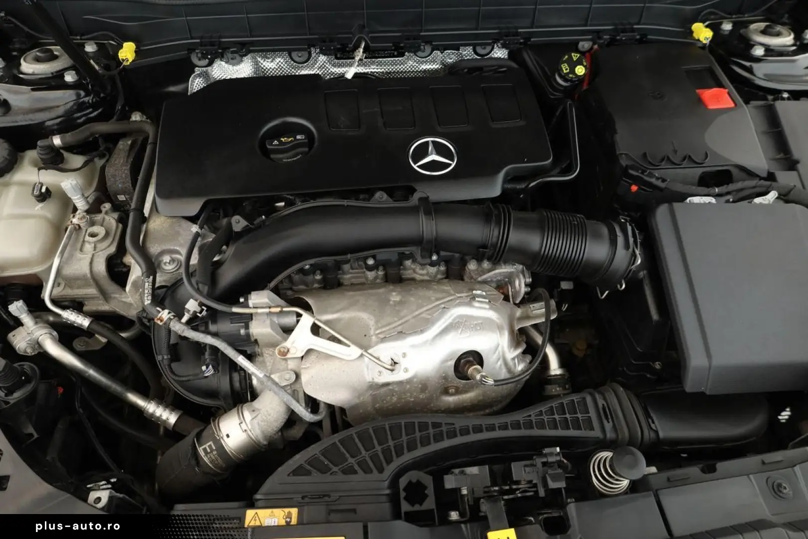 MERCEDES-BENZ GLB 250 8G AMG 7S LED Pano Digi Navi A&hellip;