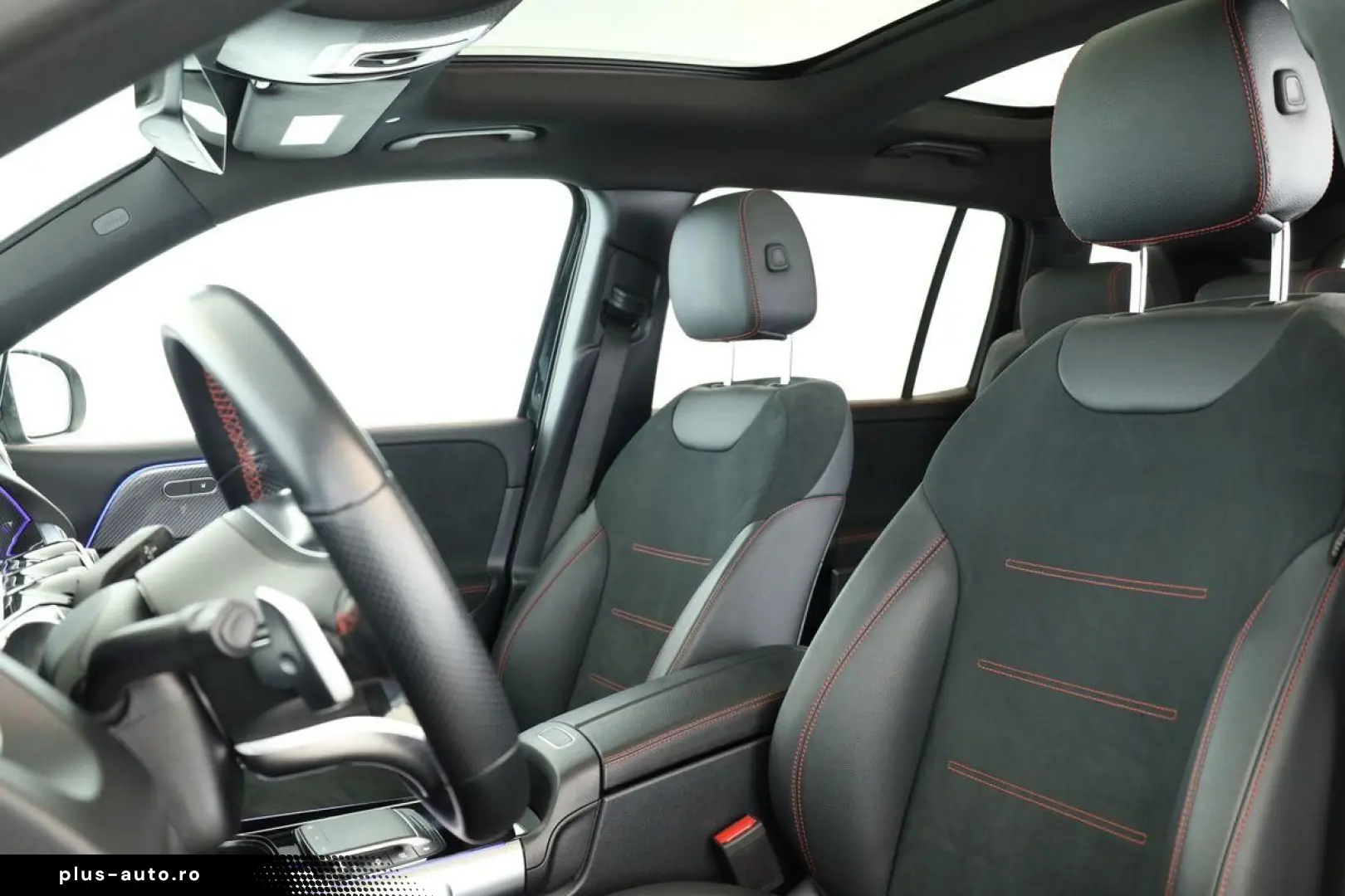 MERCEDES-BENZ GLB 250 8G AMG 7S LED Pano Digi Navi A&hellip;