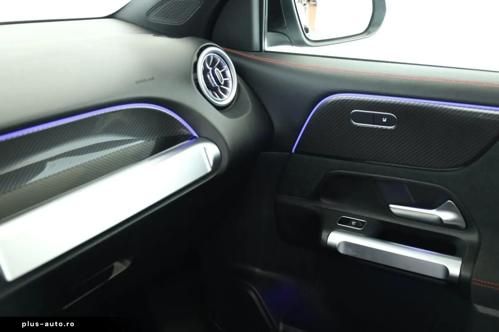 MERCEDES-BENZ GLB 250 8G AMG 7S LED Pano Digi Navi A&hellip;