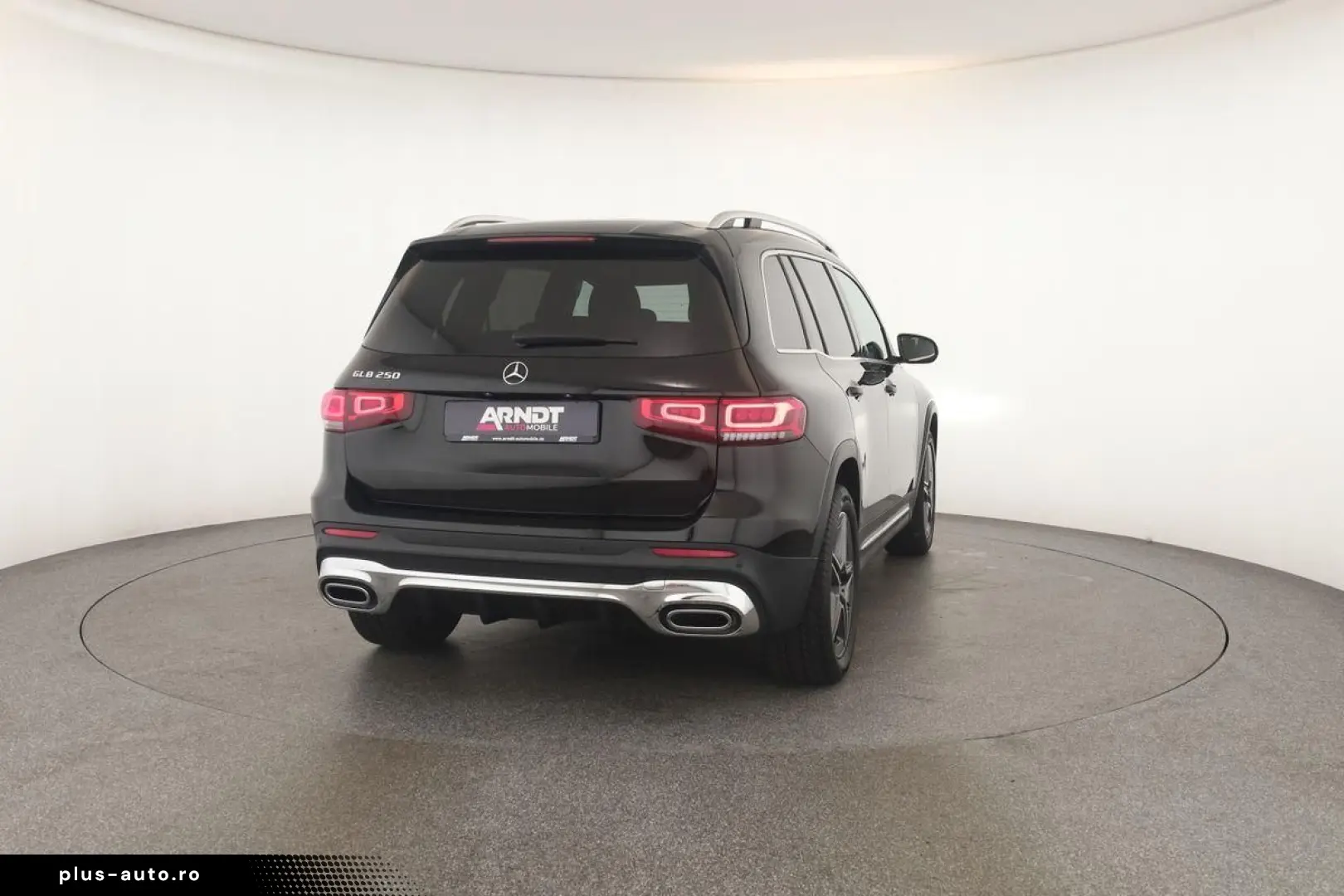 MERCEDES-BENZ GLB 250 8G AMG 7S LED Pano Digi Navi A&hellip;