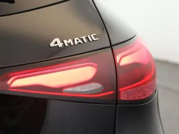 MERCEDES-BENZ GLC 300 d 4M AMG Advanced Night DIGITA&hellip;