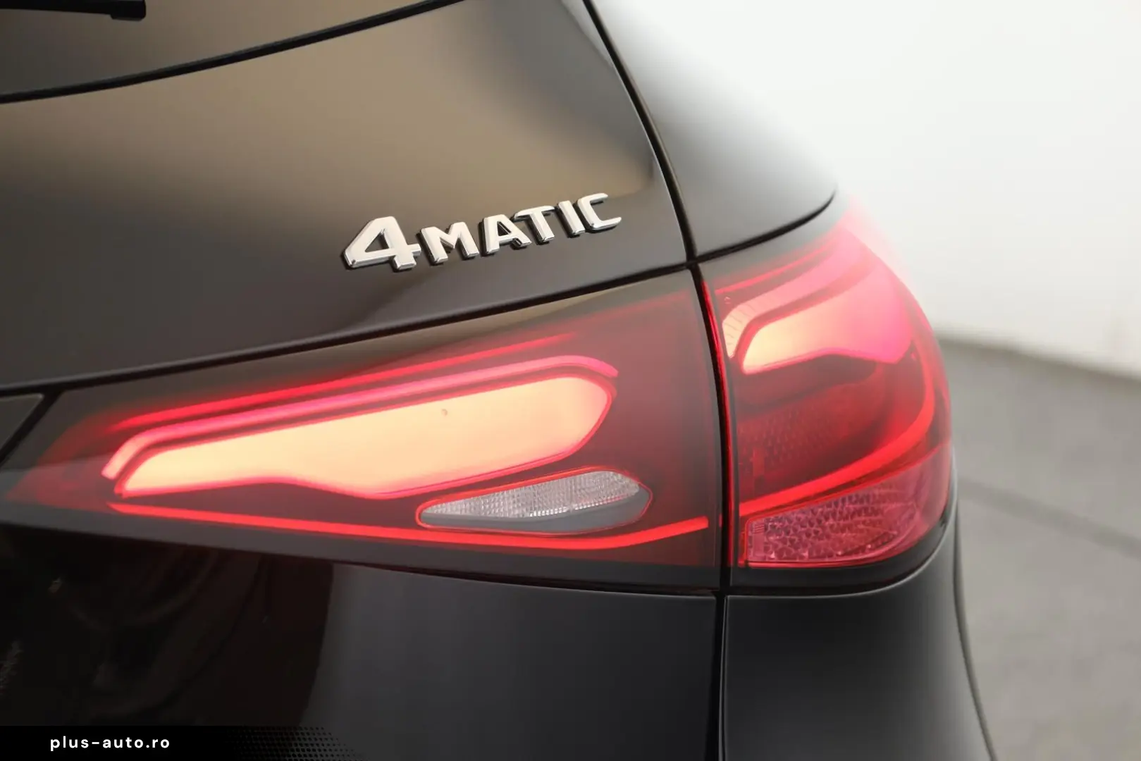 MERCEDES-BENZ GLC 300 d 4M AMG Advanced Night DIGITA&hellip;