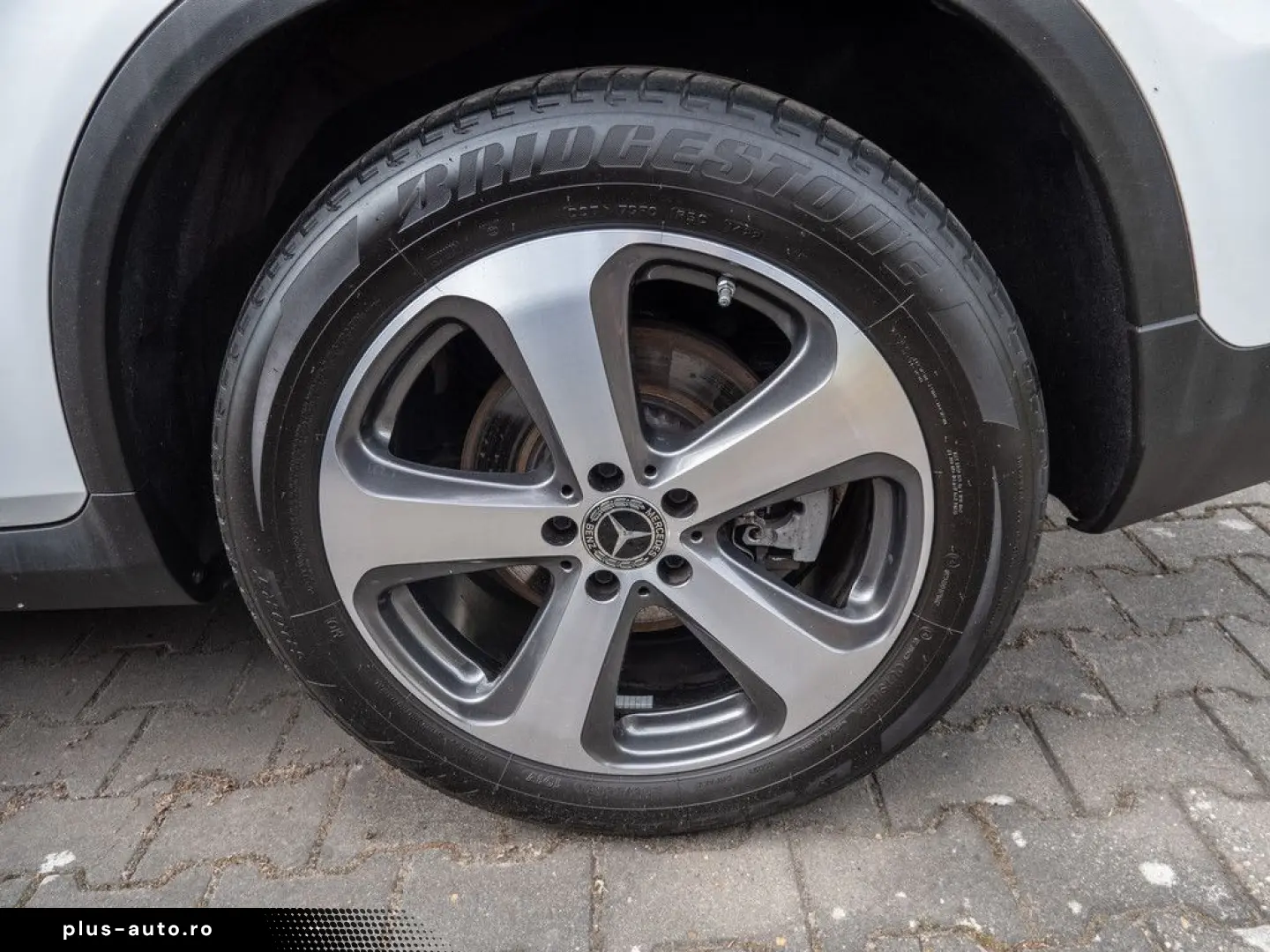 MERCEDES-BENZ GLC 400 d 4M Distr. LED Navi Luftf. Ka&hellip;