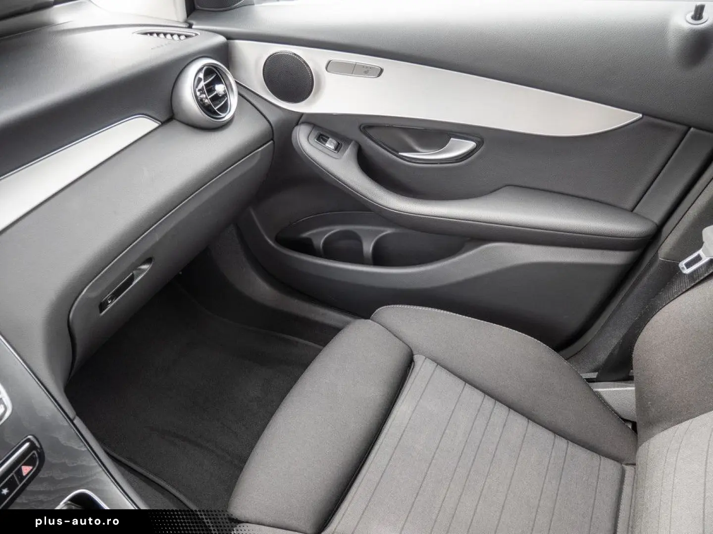 MERCEDES-BENZ GLC 400 d 4M Distr. LED Navi Luftf. Ka&hellip;