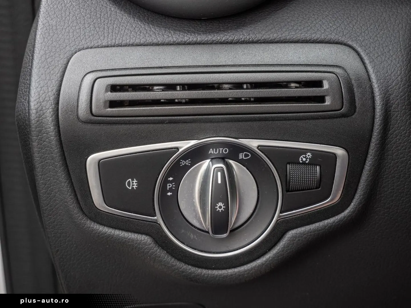 MERCEDES-BENZ GLC 400 d 4M Distr. LED Navi Luftf. Ka&hellip;