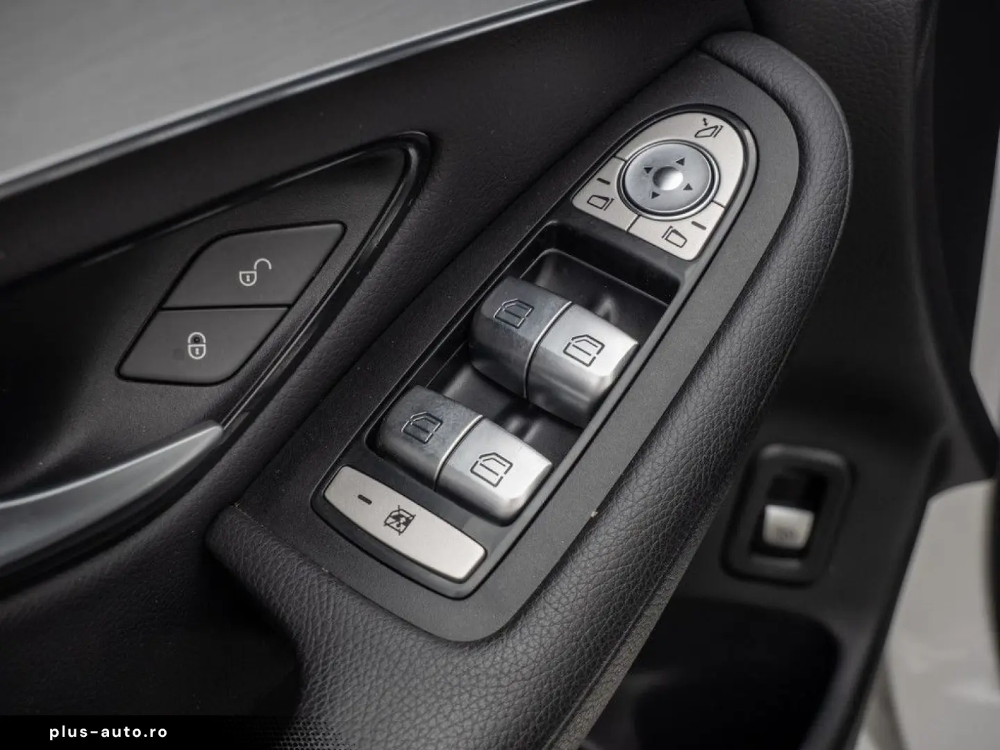 MERCEDES-BENZ GLC 400 d 4M Distr. LED Navi Luftf. Ka&hellip;