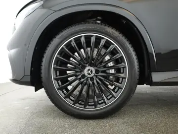 MERCEDES-BENZ GLC 300 d 4M AMG Advanced Night DIGITA&hellip;