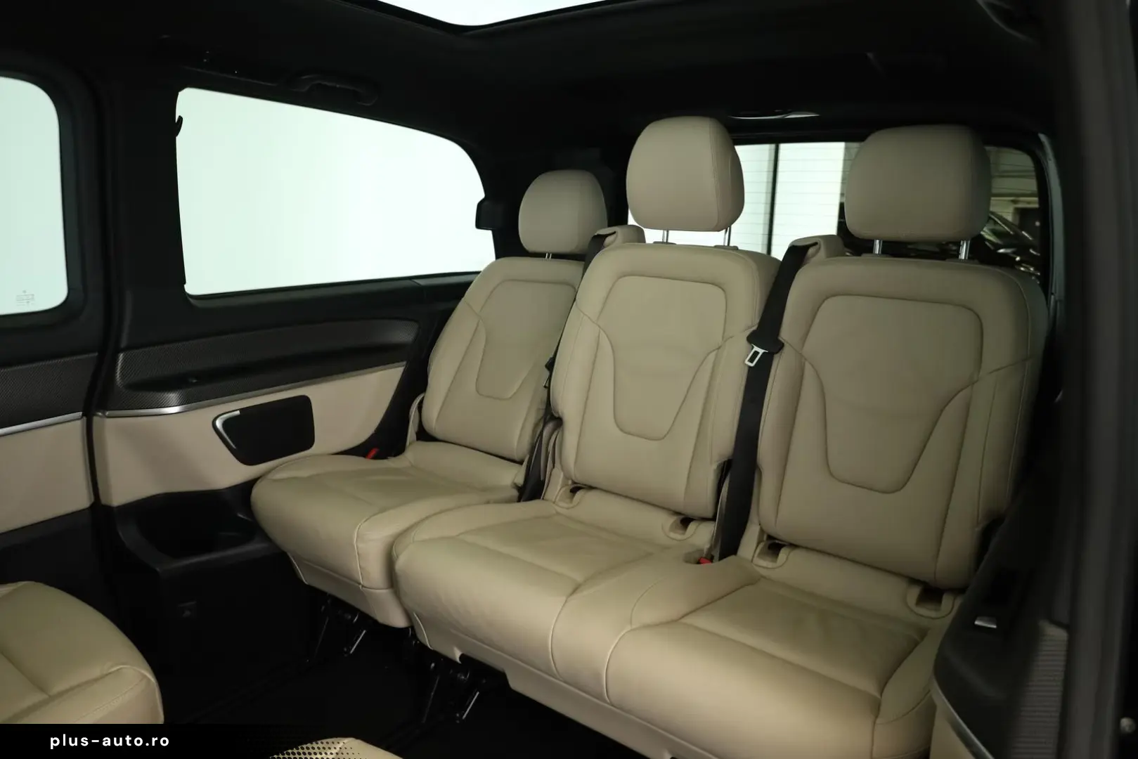 MERCEDES-BENZ V 300 d 4M lang Avantgarde AMG 7S Pano&hellip;