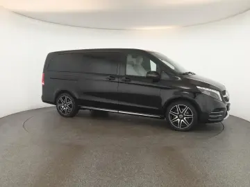 MERCEDES-BENZ V 300 d 4M lang Avantgarde AMG 7S Pano&hellip;