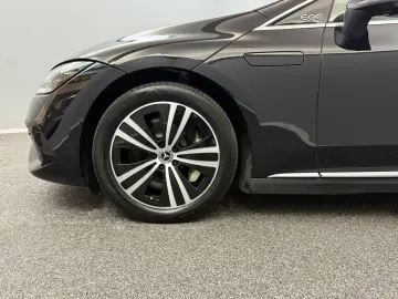 MERCEDES-BENZ EQE 500 4M Avantgarde 2x WIDE MEMO BURM DISTR