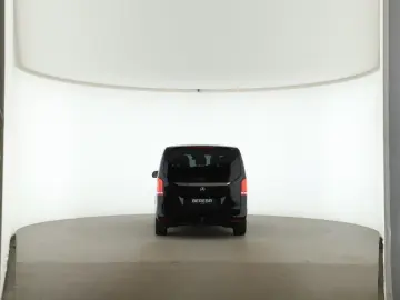 MERCEDES-BENZ V 300 d Lang 4M Avantgarde Pano Distr. AHK ILS