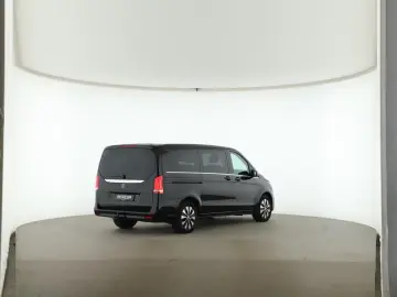 MERCEDES-BENZ V 300 d Lang 4M Avantgarde Pano Distr. AHK ILS