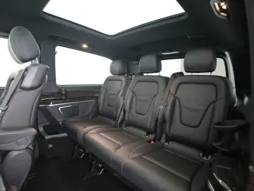 MERCEDES-BENZ V 300 d Lang 4M Avantgarde Pano Distr. AHK ILS