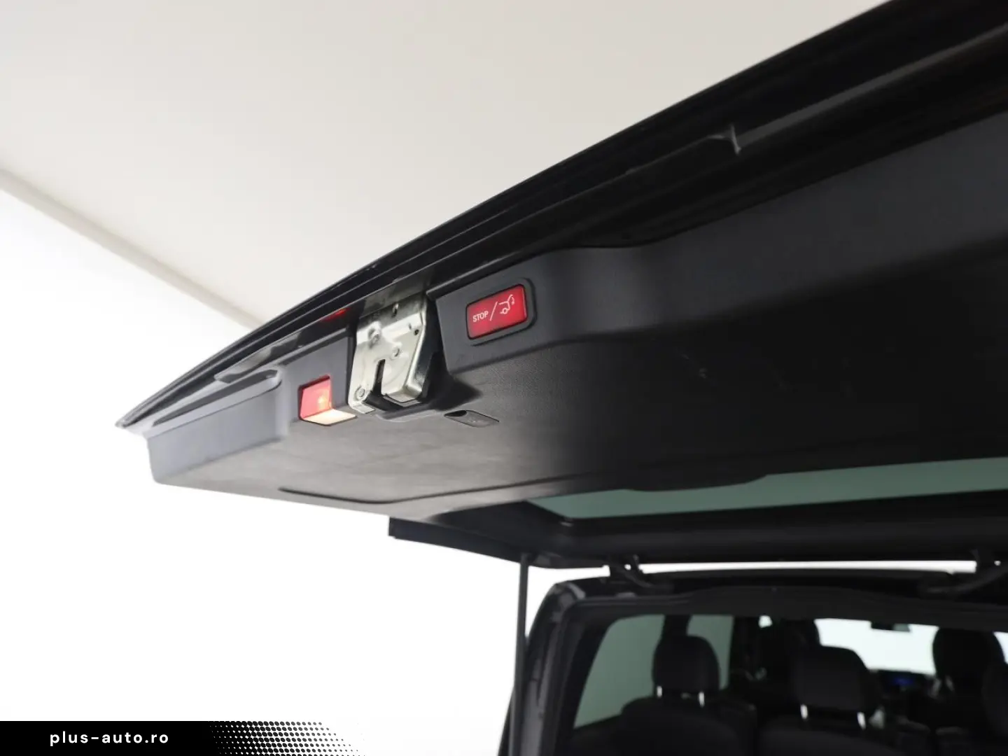 MERCEDES-BENZ V 300 d Lang 4M Avantgarde Pano Distr. AHK ILS