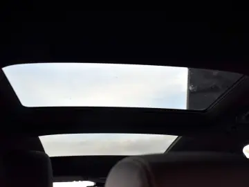 MERCEDES-BENZ GLC 250D  4Matic Exlusive Panoramadach&hellip;