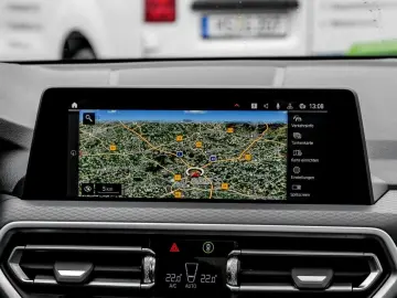 BMW X3 xDrive20d M SPORT HuD AHK PANO DA PA