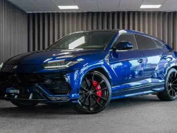 LAMBORGHINI Urus 4.0 V8