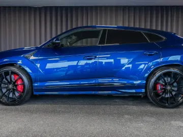 LAMBORGHINI Urus 4.0 V8