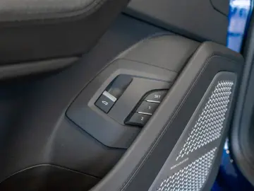 LAMBORGHINI Urus 4.0 V8