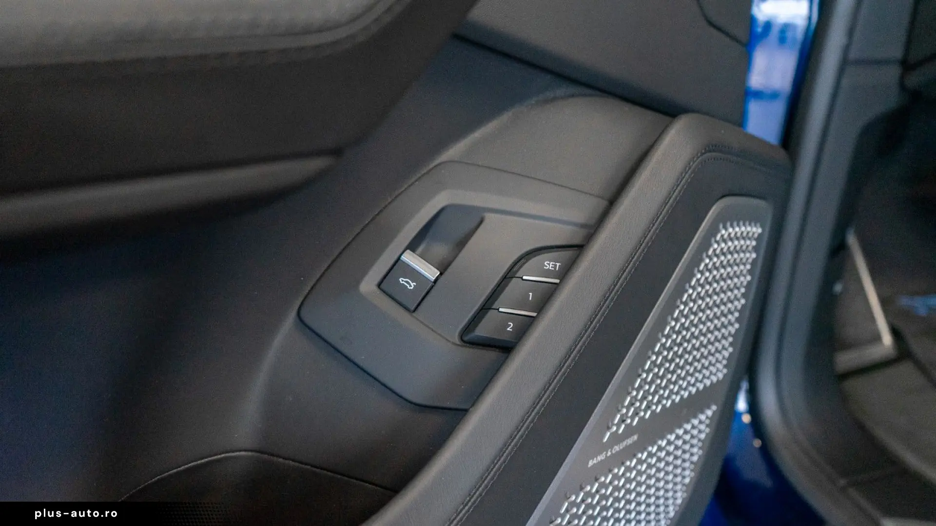 LAMBORGHINI Urus 4.0 V8