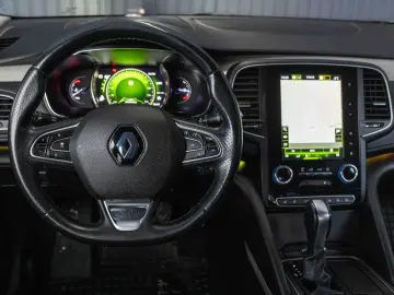 Renault Talisman Blue dCi EDC Initial Paris