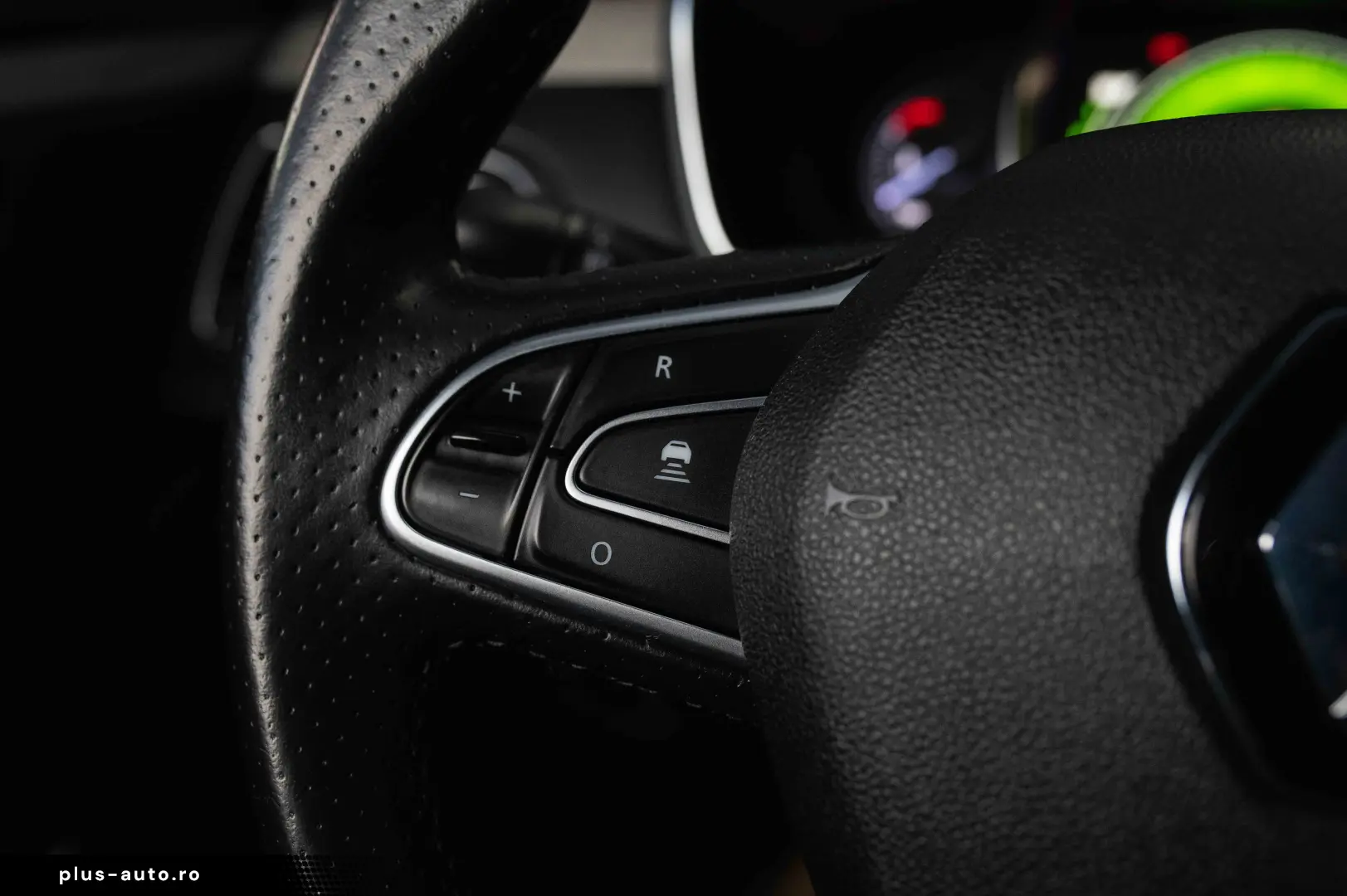 Renault Talisman Blue dCi EDC Initial Paris